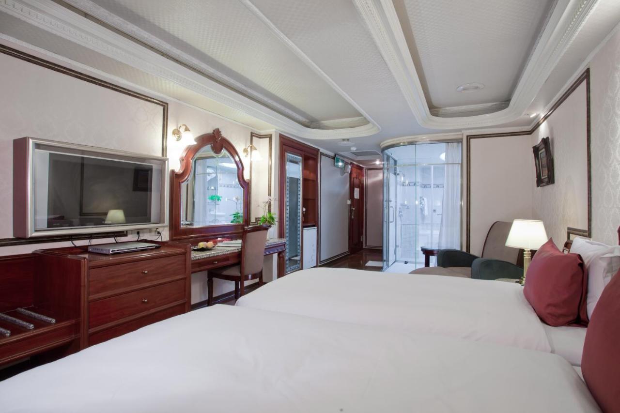 Happiness Hotel Taipei Eksteriør billede